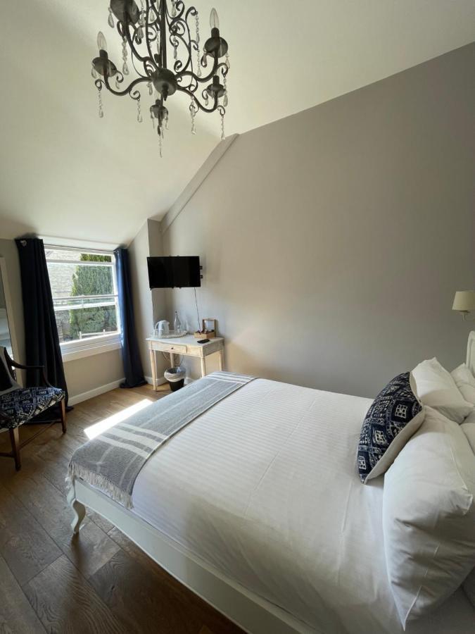 The Queen Matilda Country Rooms Avening Exterior photo